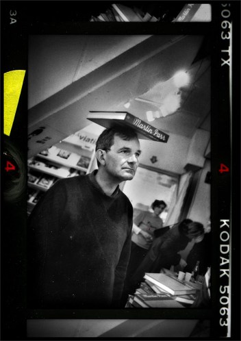 Signature à la librairie Artazart, quai de Valmy, dans le dizième arrondissement de Paris